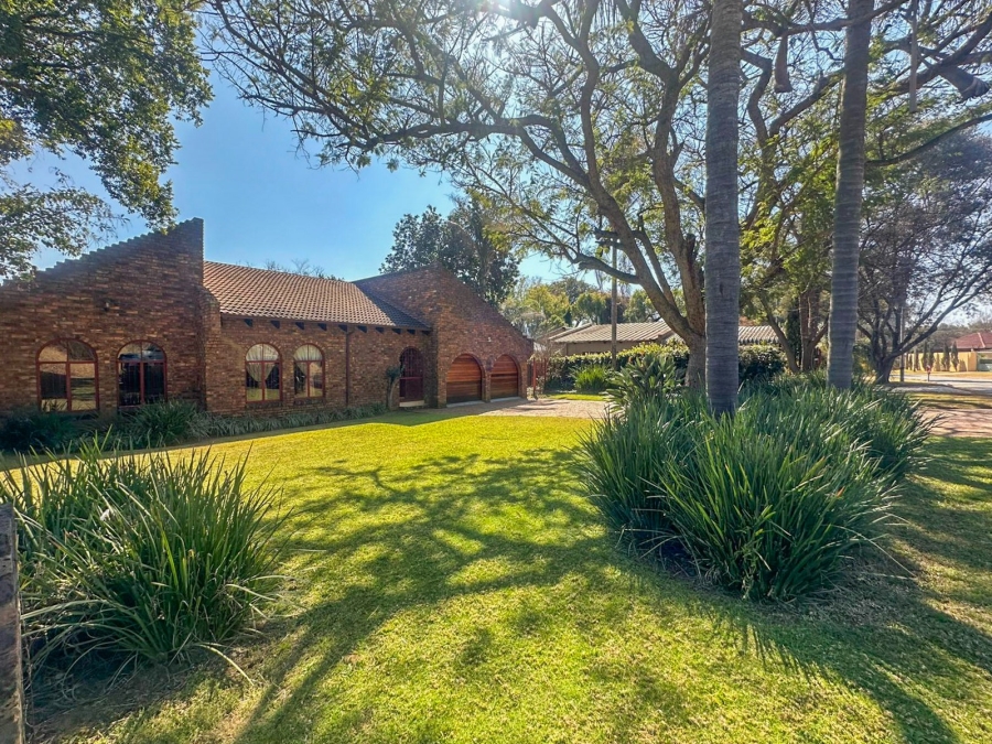3 Bedroom Property for Sale in Meerhof North West